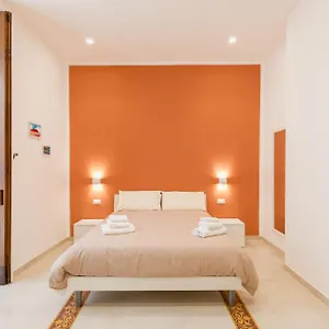 o-munasterio-e-santa-chiara.hotels-amalfi.com/